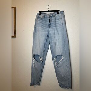 American Eagle Relaxed Light Blue Distressed Mom Jeans
